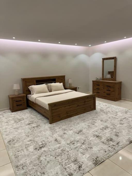 Apartment وحدة سكنية فاخرة 2 Luxury Residential Unit *