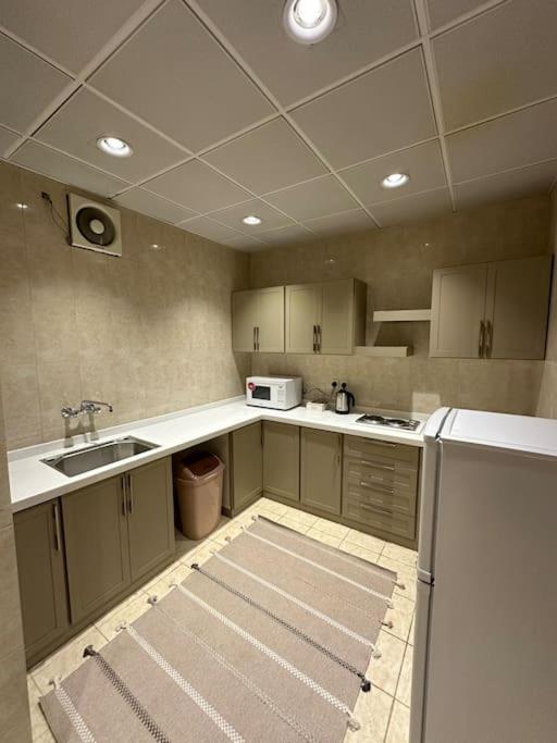 وحدة سكنية فاخرة 2 Luxury Residential Unit *